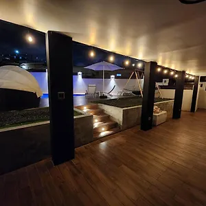 https://casa-delizia-close-to-everywhere.comcaribbean.com