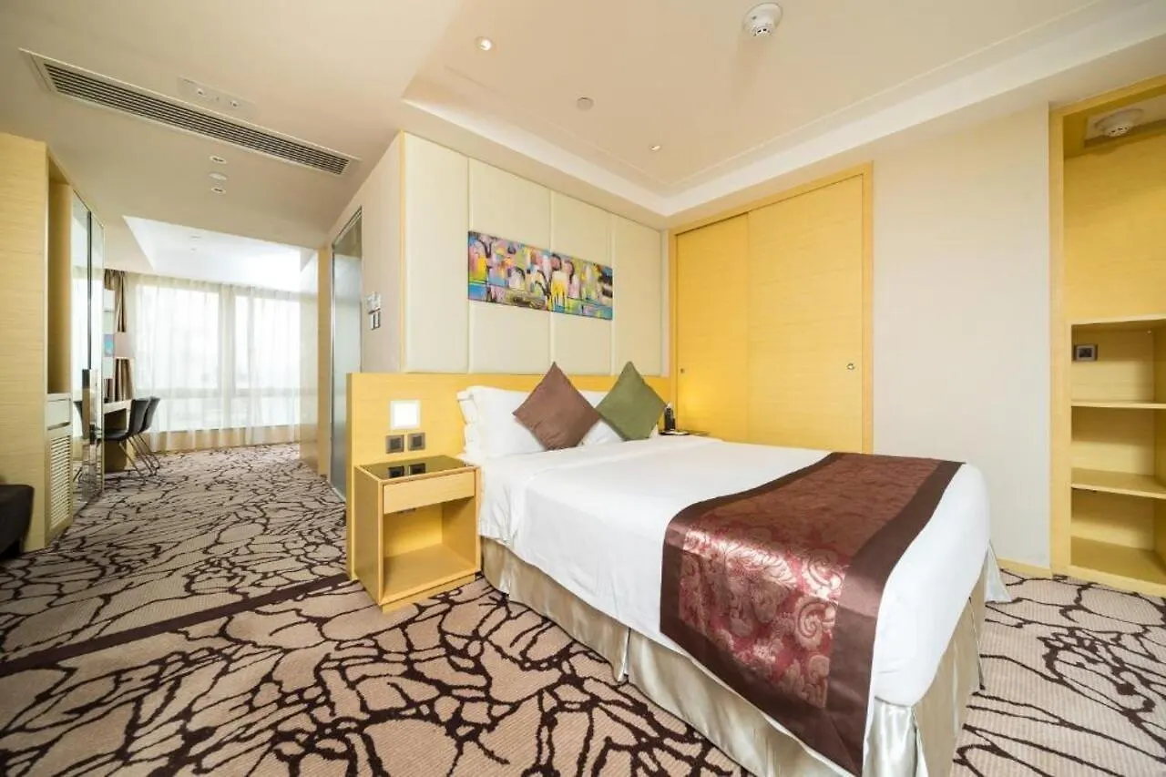 Eco Tree Hotel Hongkong 4*,  Chiny